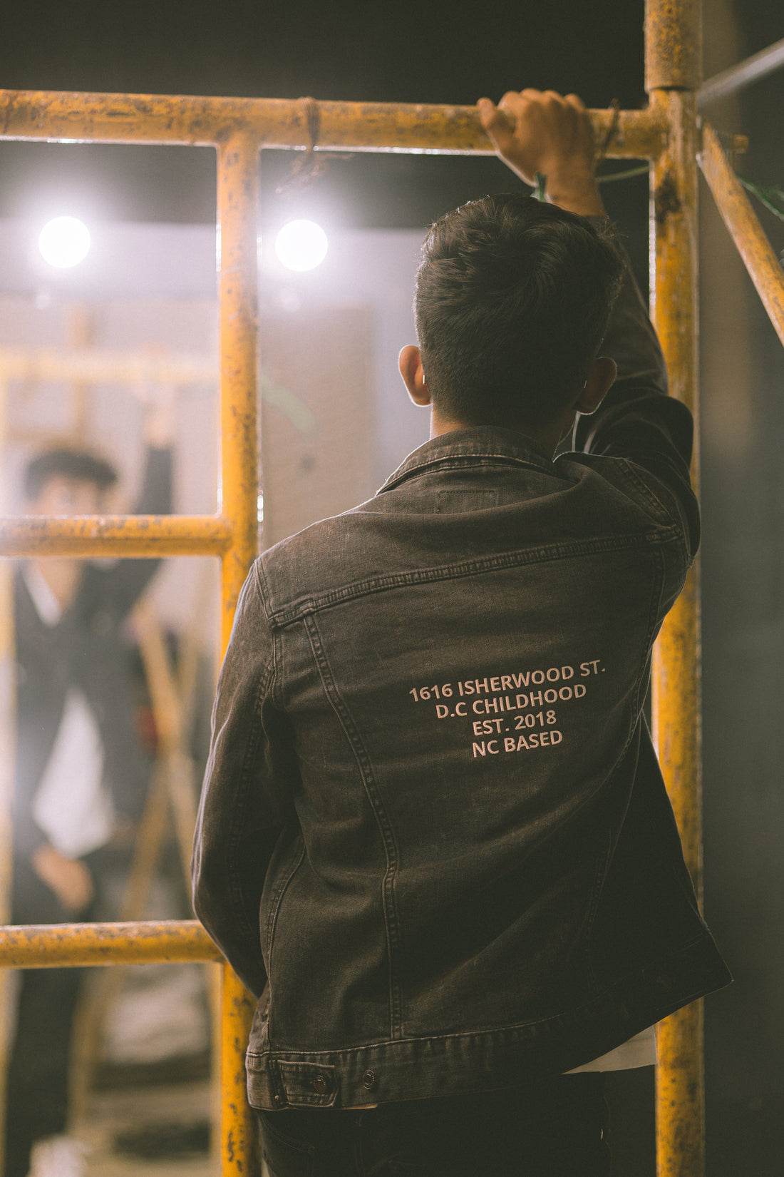 Discover the Timeless Style of the 1616 Isherwood Denim Jacket